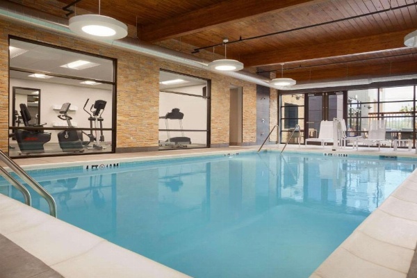 Country Inn & Suites by Radisson Asheville River Arts District image 8